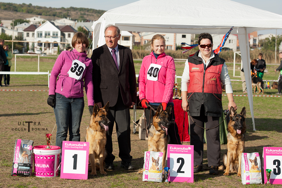 Победитель класса юниоров в МинВодах, 4 октября 2014 года. ЮСС
